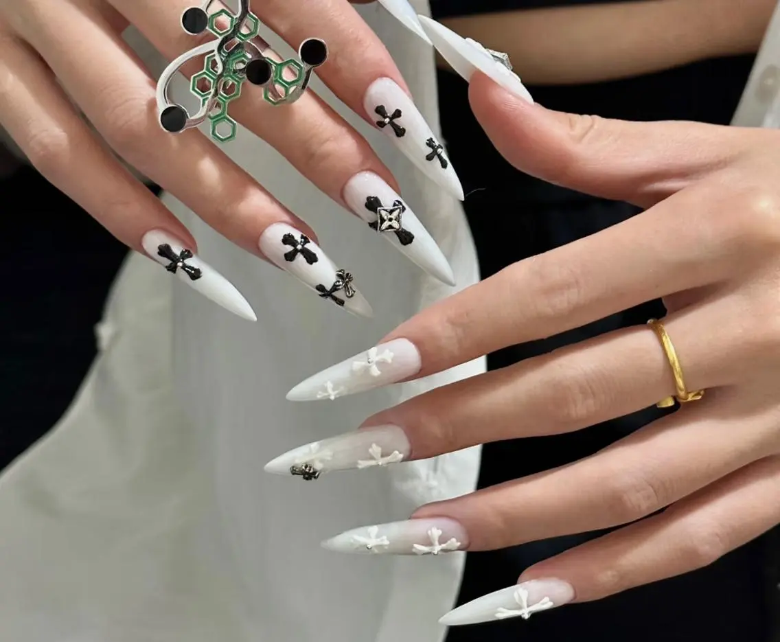 ネイル ハンドネイル 🎀 UU_nailのネイルデザイン
