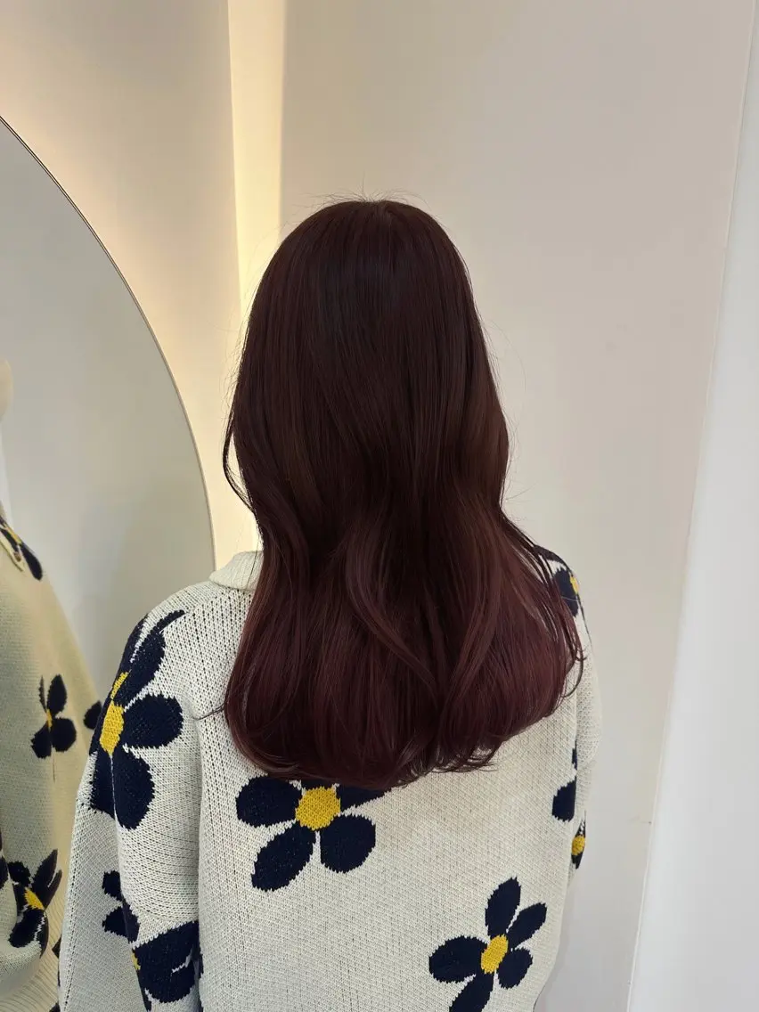ロング カラー ヘアアレンジ 透明感カラー🩵 レイヤーカットYUIのヘアスタイル