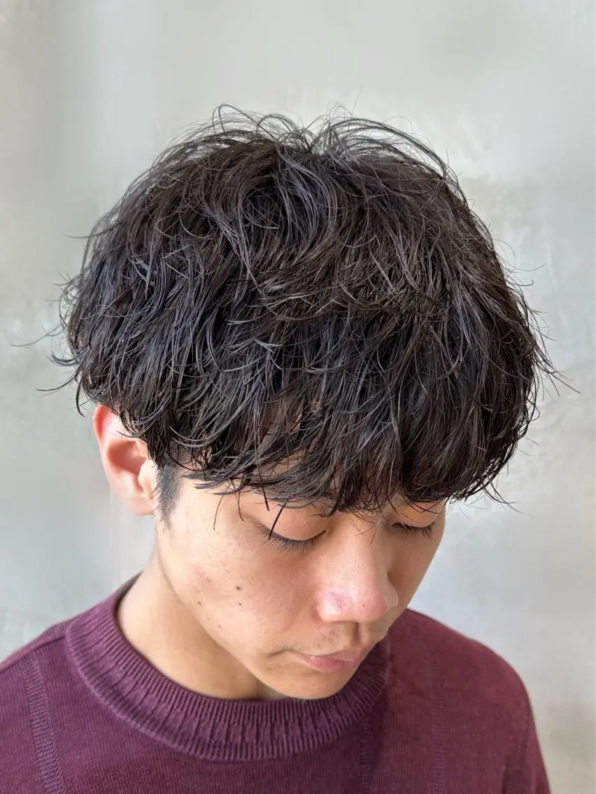 パーマ メンズ メンズパーマ 曲がる縮毛矯正/メン ズカット髪質改善のヘアスタイル