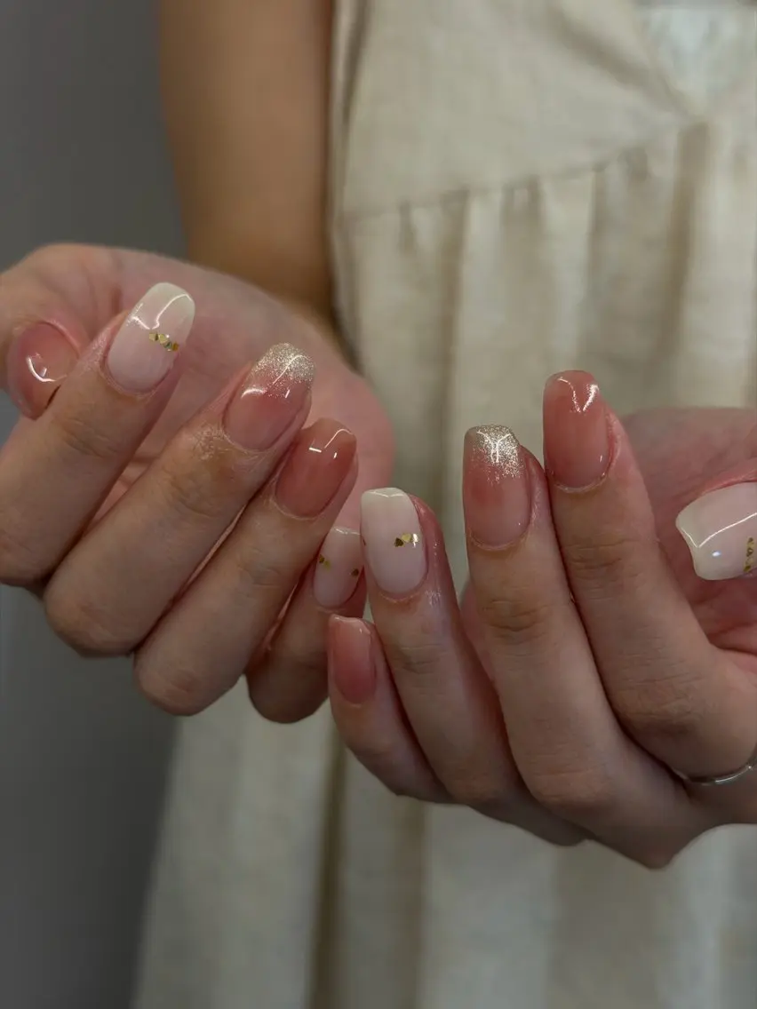ネイル チークネイル ジェルネイル マグネットネイル ニュアンスネイル パラジェル ハンドネイル ハンドケア Bana_ Nailのネイルデザイン