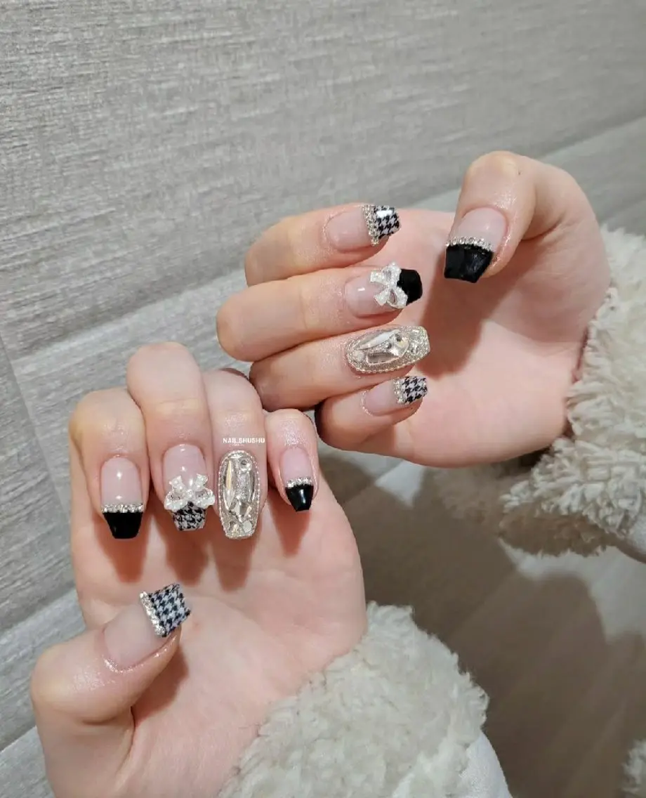 ネイル 持ち込み ニュアンスネイル ワンカラーネイル シンプルネイル 冬ネイル ハンドネイル 3dパーツ/流行り 👧shushu❤️のネイルデザイン