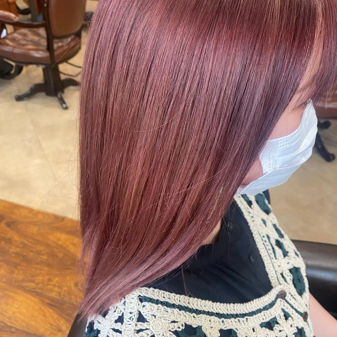 セミロング 栗原 志穂のヘアスタイル