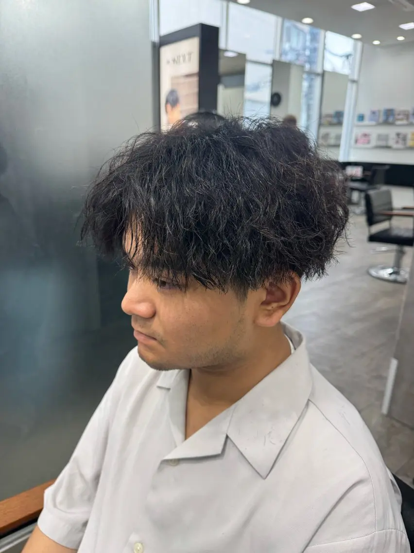 パーマ メンズ メンズパーマ カット パーマ メンズヘア カット、パーマ特化のヘアスタイル