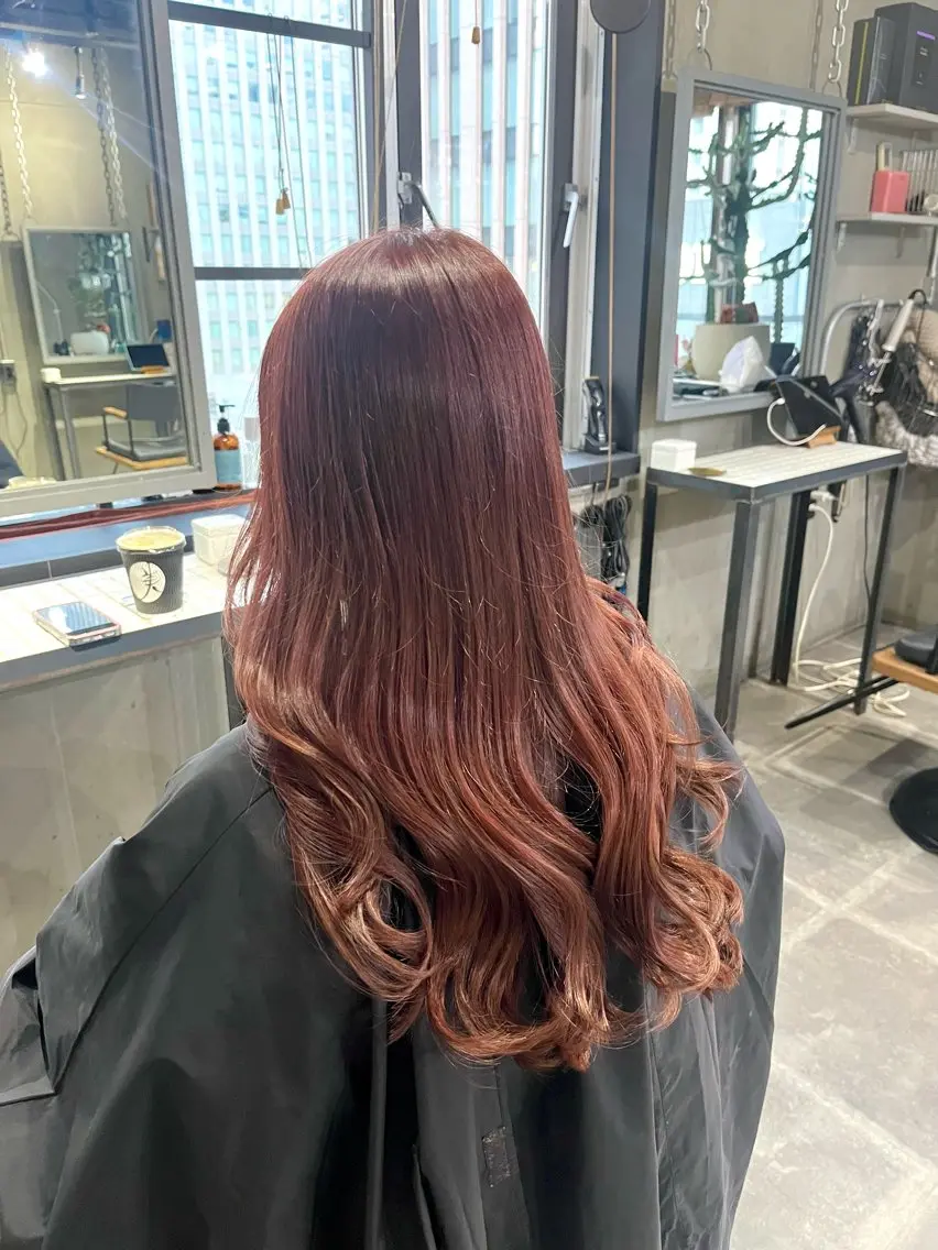ロング カラー カシス ピンクカラー カット ヘアカラー トリートメント 透明感♥韓国ヘア HINAのヘアスタイル