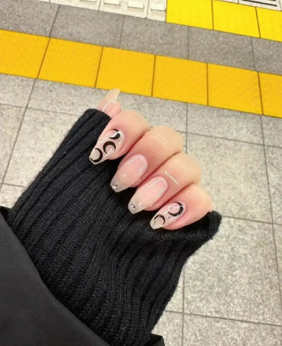 ネイル 持ち込み ニュアンスネイル ワンカラーネイル シンプルネイル 冬ネイル ハンドネイル 3dパーツ/流行り 👧shushu❤️のネイルデザイン