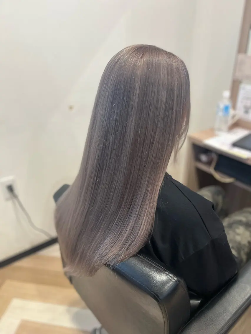 ロング カラー グレージュ ハイトーンカラー ハイトーングレージュ ヘアカラー ✨山岸　泰輝 ARISE✨のヘアスタイル