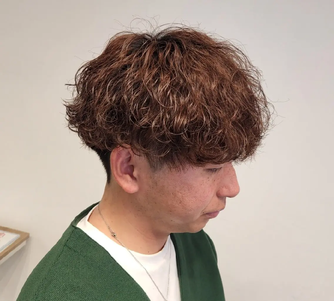 カラー ショート メンズ パーマ 【イケメン風パーマ】 SHOFYのヘアスタイル