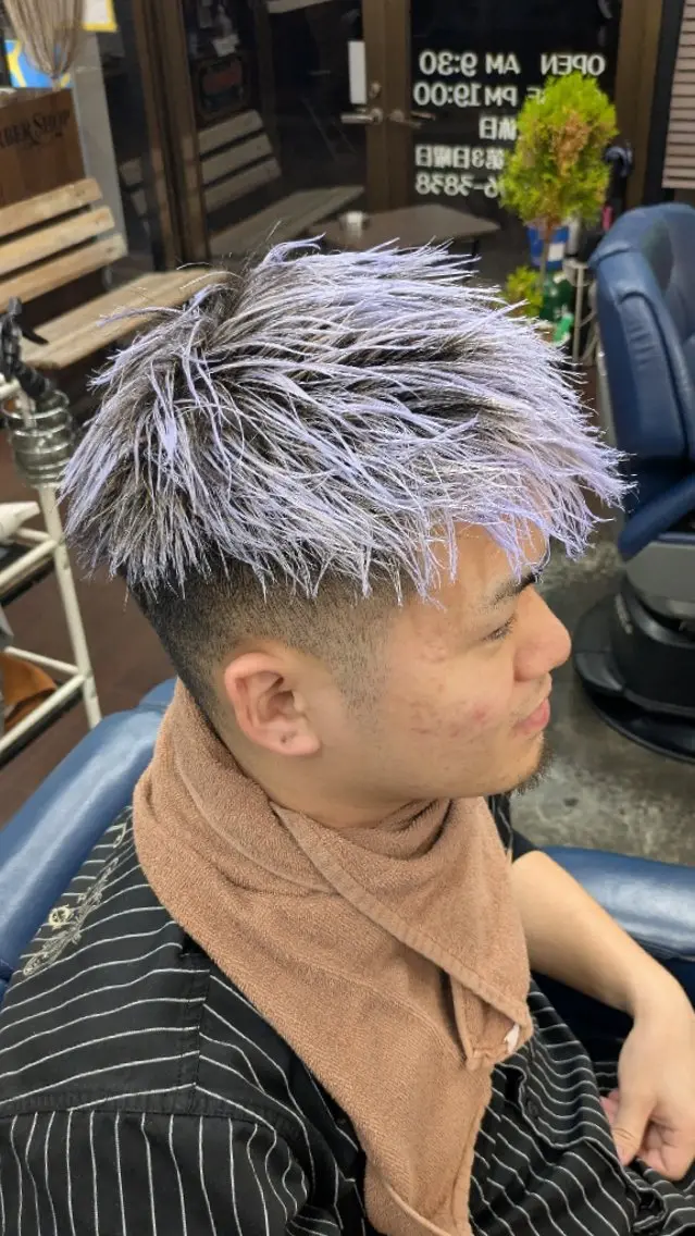 メンズ カラー メンズハイライト ハイライトカラー 金城 宏宜のヘアスタイル