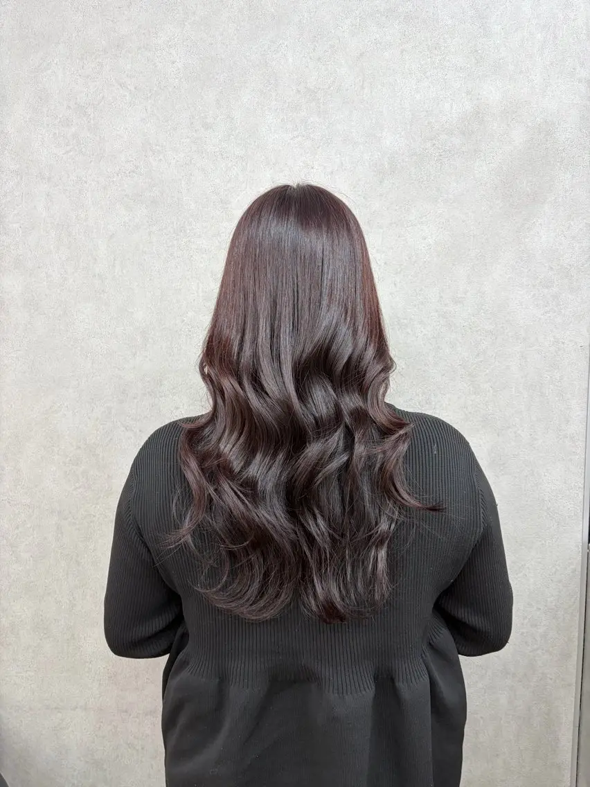 ロング カラー 倉澤 愛理のヘアスタイル