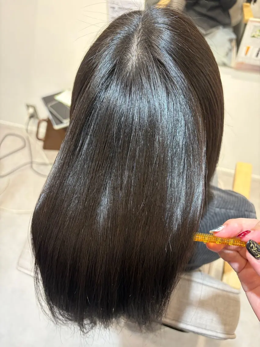 ミディアム 縮毛矯正 髙梨 いず美のヘアスタイル