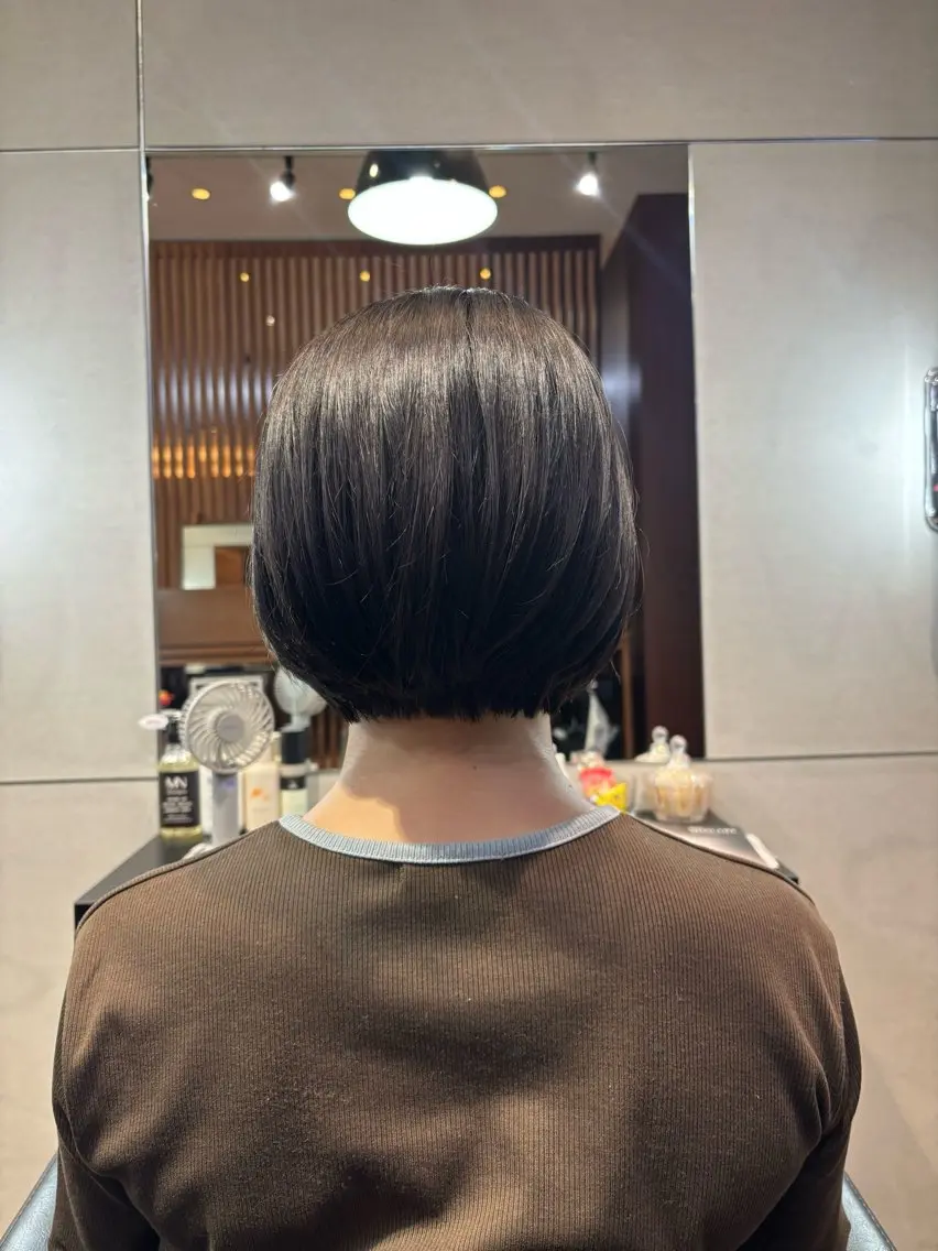 ショート ボブ カット ⚪️マナエ⚪️ ／学芸大学のヘアスタイル