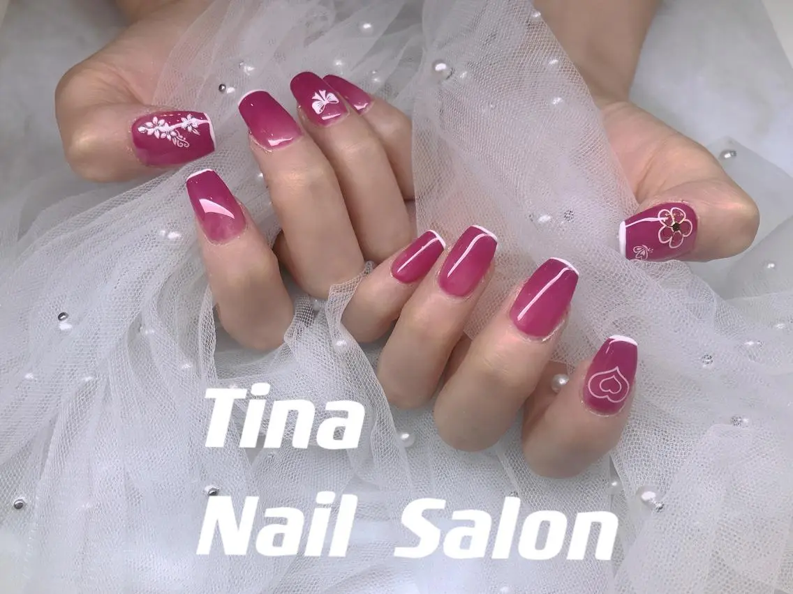 ネイル Tinaネイル 難波のネイルデザイン