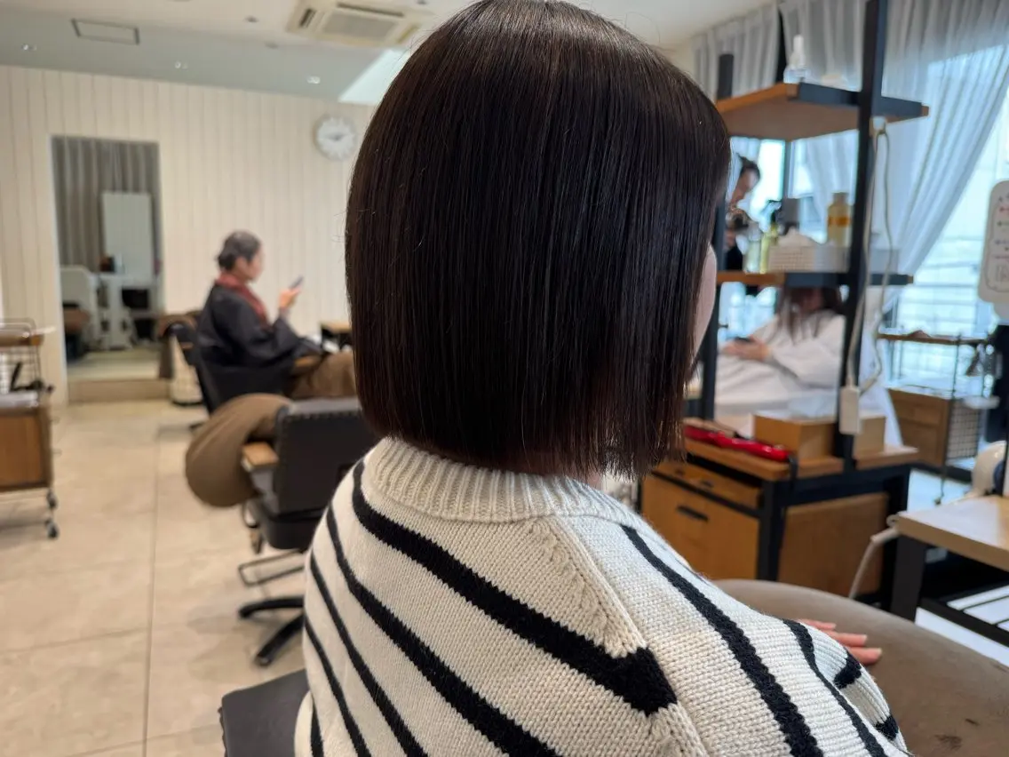 ショート カラー メンズストレート⭐️ 髪質改善カラー⭐️のヘアスタイル