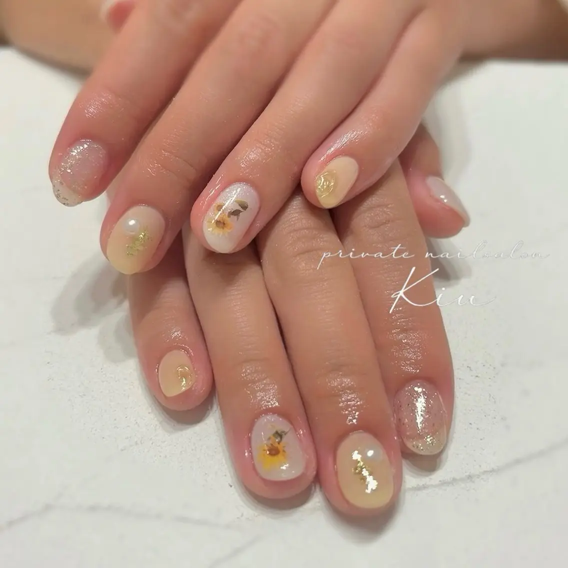 ネイル ジェルネイル ミラーネイル ニュアンスネイル オフィスネイル ショートネイル ハンドネイル kiu nailsalonのネイルデザイン