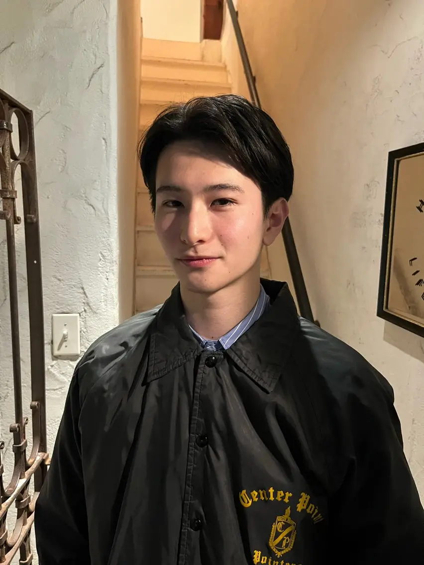 ショート カット darts リョウのヘアスタイル