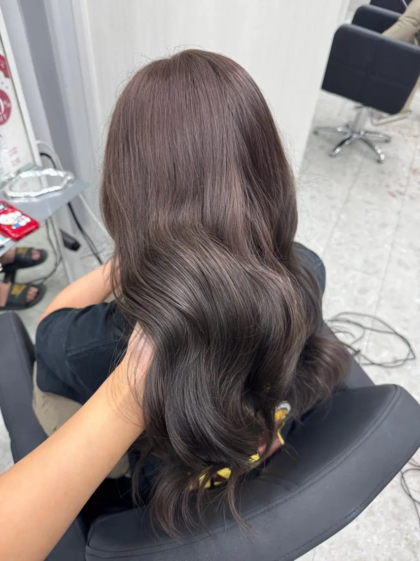 カラー りこ / 透明感カラー🎀🫧のヘアスタイル