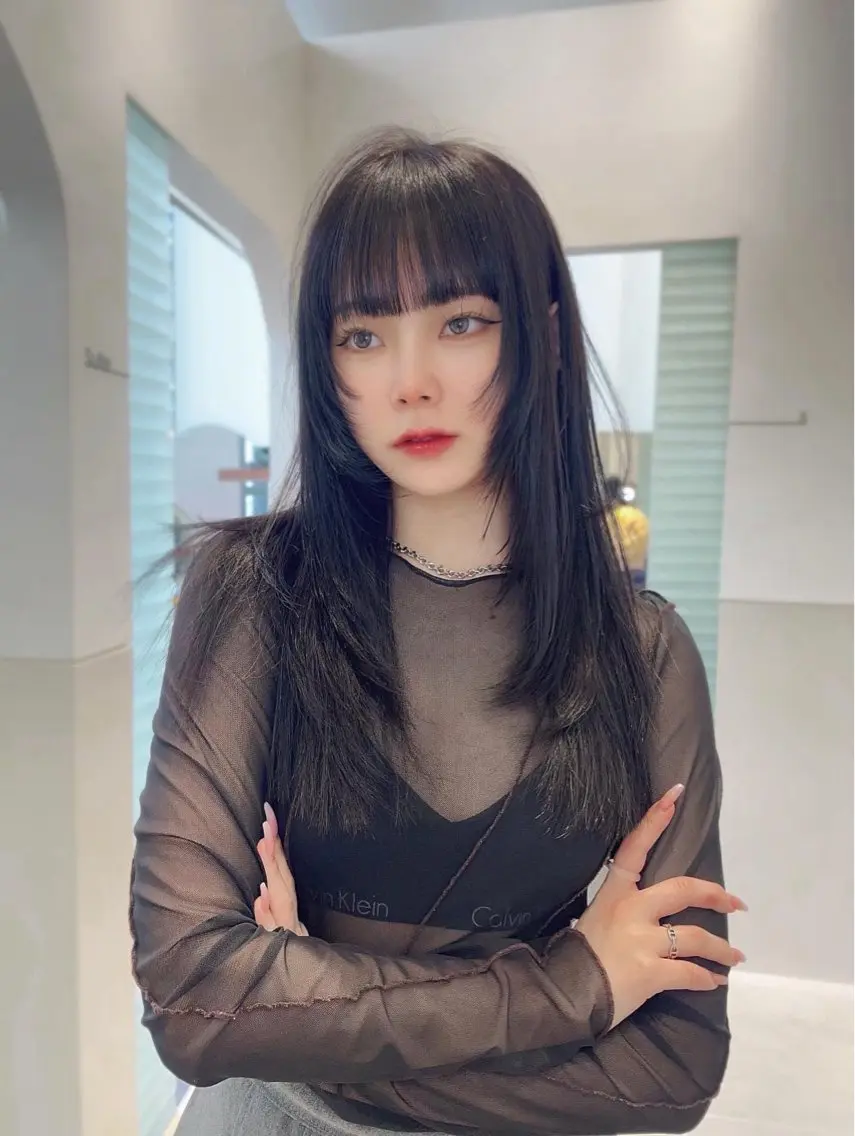 セミロング 銀座/韓国/ワンホン 🤍艶髪🖤nahoのヘアスタイル