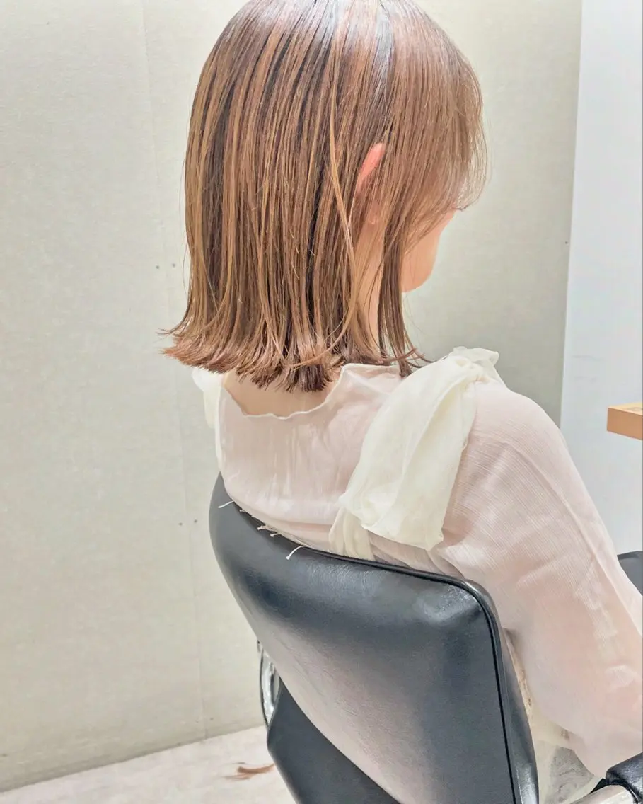 ミディアム カラー カット ヘアカラー 小坂 郁美のヘアスタイル
