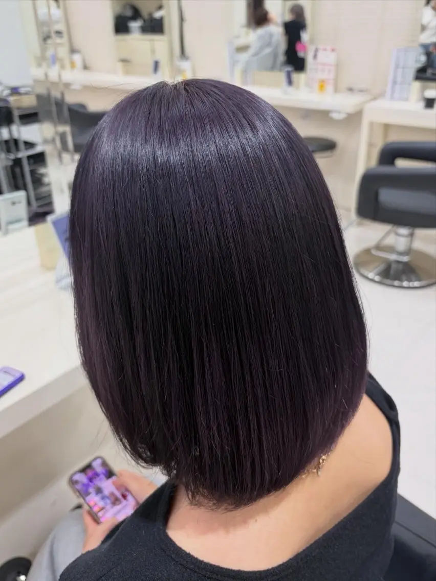ロング カラー ヘアアレンジ ヘアカラー トリートメント 🌈くれは🎨デザイ ン🌟ダメージレスのヘアスタイル