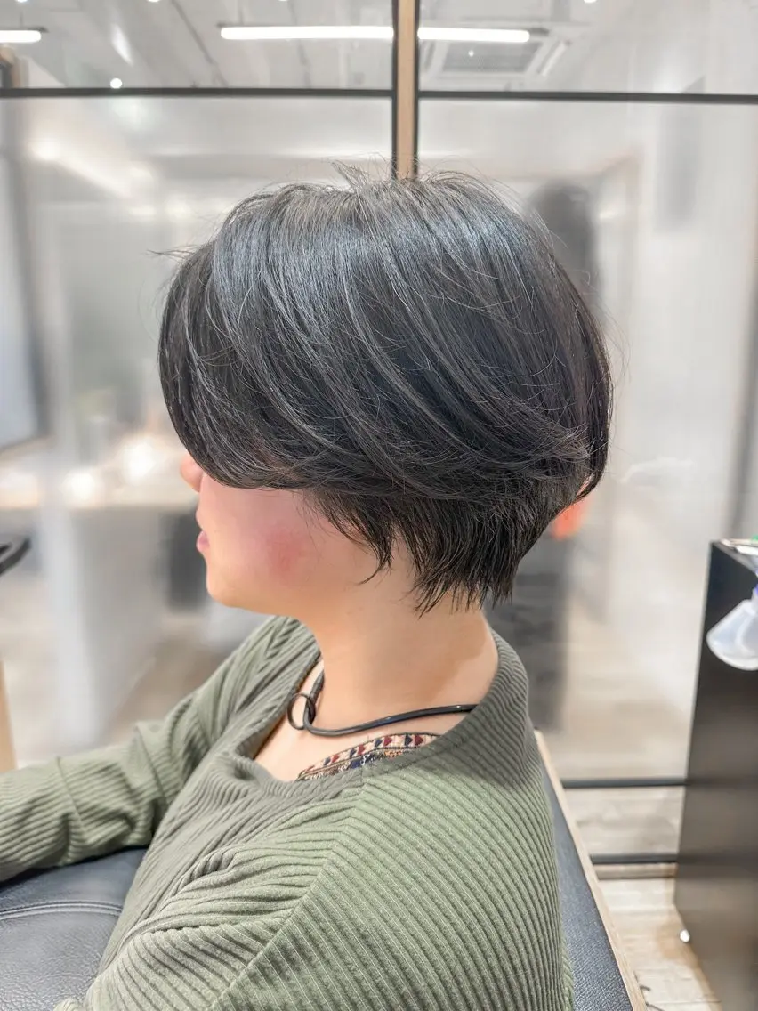 ショート ハンサムショート ショートヘア シノハラ ガクト ショート/白髪ぼかしのヘアスタイル