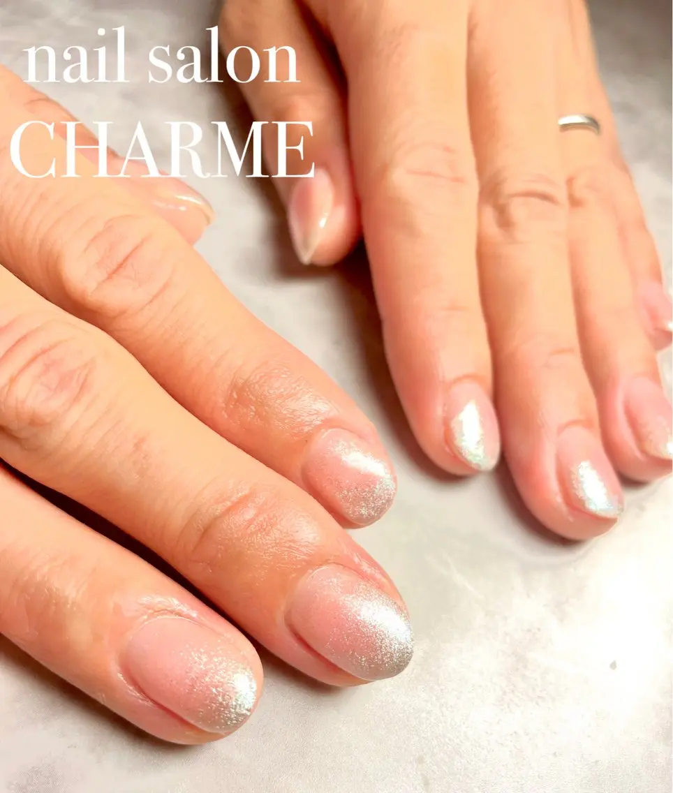 ネイル オーロラネイル チークネイル マグネットネイル ワンホンネイル nail salon CHARMEのネイルデザイン