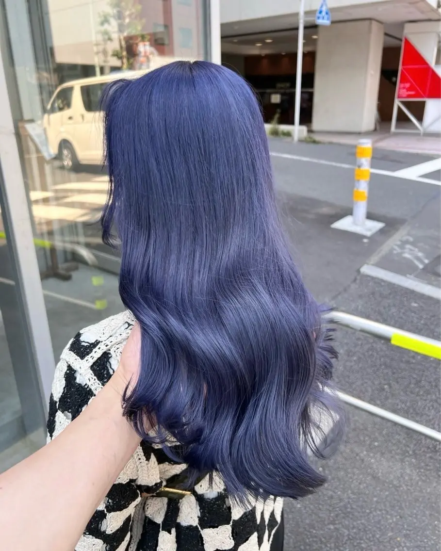 カラー 🪽ハイトーン🏹 ブリーチ🫧海志🍿のヘアスタイル