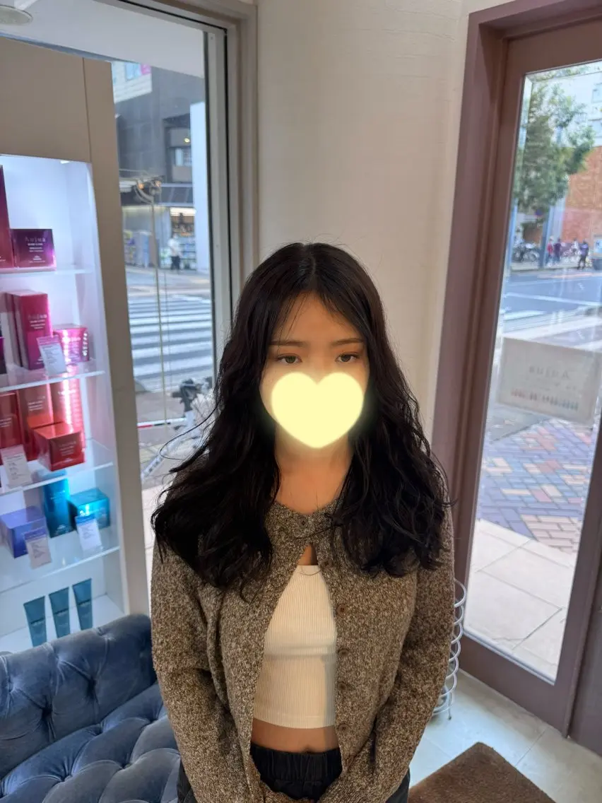 ショート カラー ヘアカラー 戸張 渚のヘアスタイル