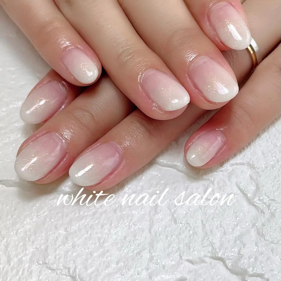 ネイル フットネイル ジェルネイル ハードジェル ラメ(グリッター) 持ち込み white nail salonのネイルデザイン