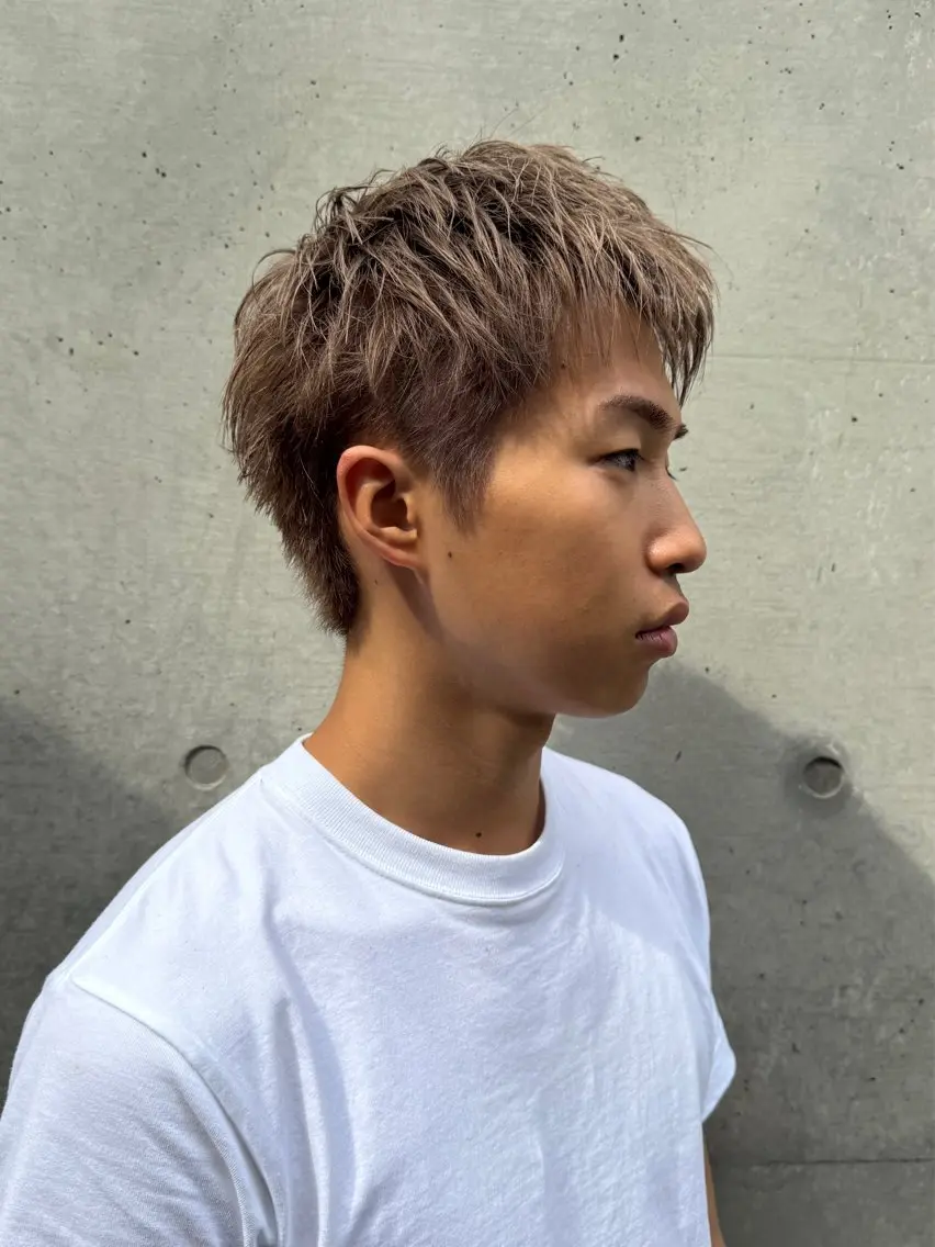 ショート カラー メンズ メンズブリーチ メンズハイライト メンズハイトーン ベージュカラー ブリーチ カット ヘアカラー メンズハイトーン/ ブリーチ💫カイセイのヘアスタイル