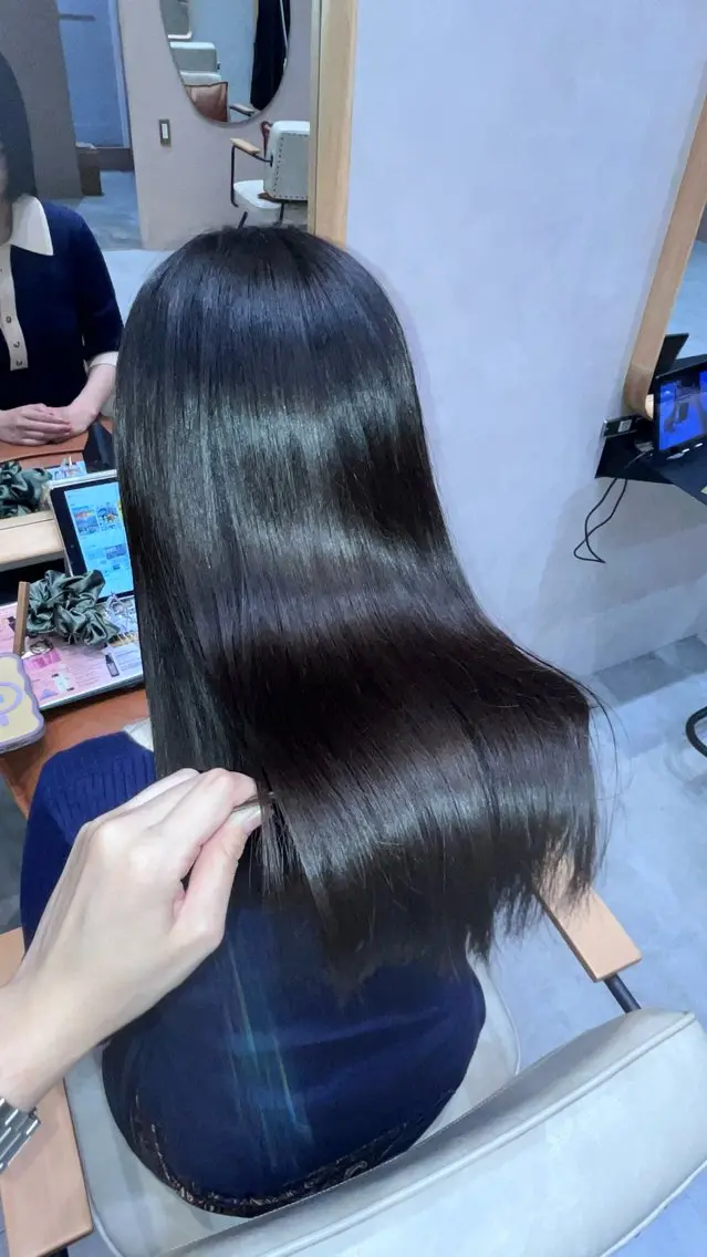 ロング トリートメント 💙まの/ 透明感カラー💙のヘアスタイル