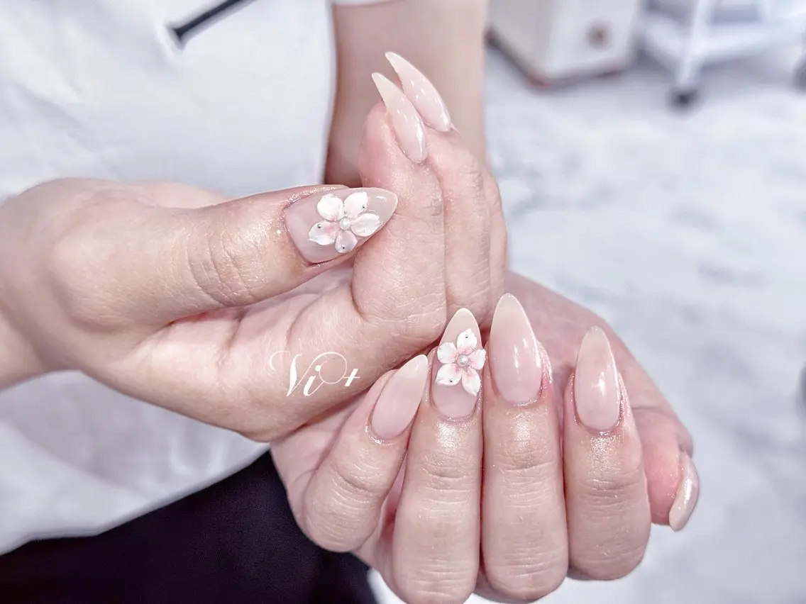ネイル ハンドネイル ✨Nailsalon Vi+✨のネイルデザイン