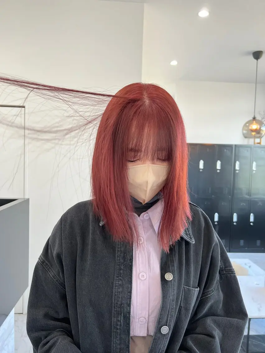 ミディアム カット ヘアカラー トリートメント MAYU / Raf.のヘアスタイル