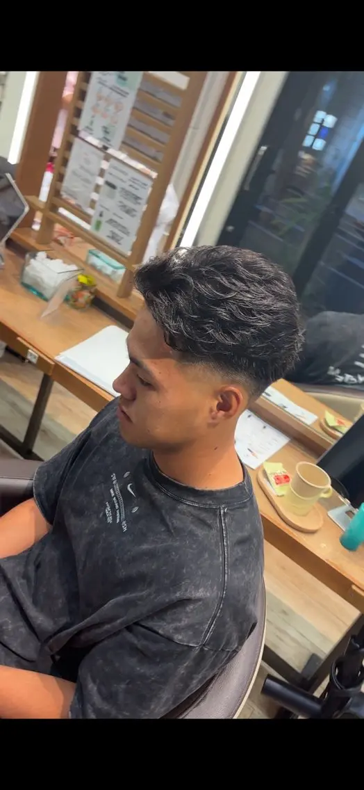 【メンズ限定】カット➕ナチュラル毛流れパーマ✂️👤(例 ニュアンスパーマ フェザーパーマなど)の写真