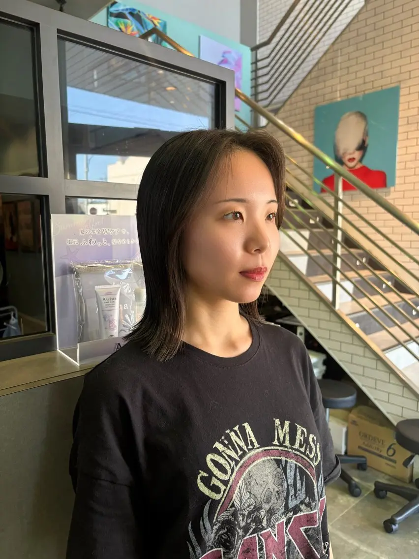 ミディアム ボブ レイヤーカット 外ハネヘア ウルフカット カット 🫧古田 穂香🫧カットモデルのヘアスタイル