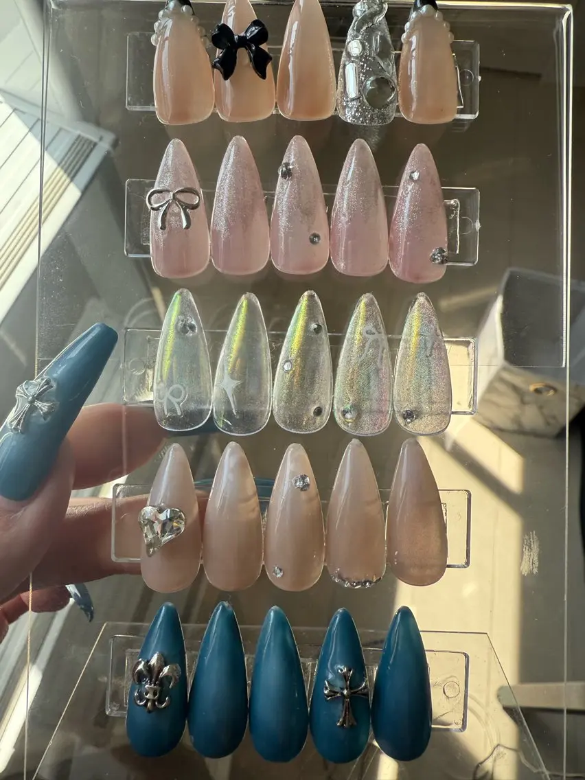 ネイル ワンホンネイル ハンドネイル CERINE Nail✮のネイルデザイン