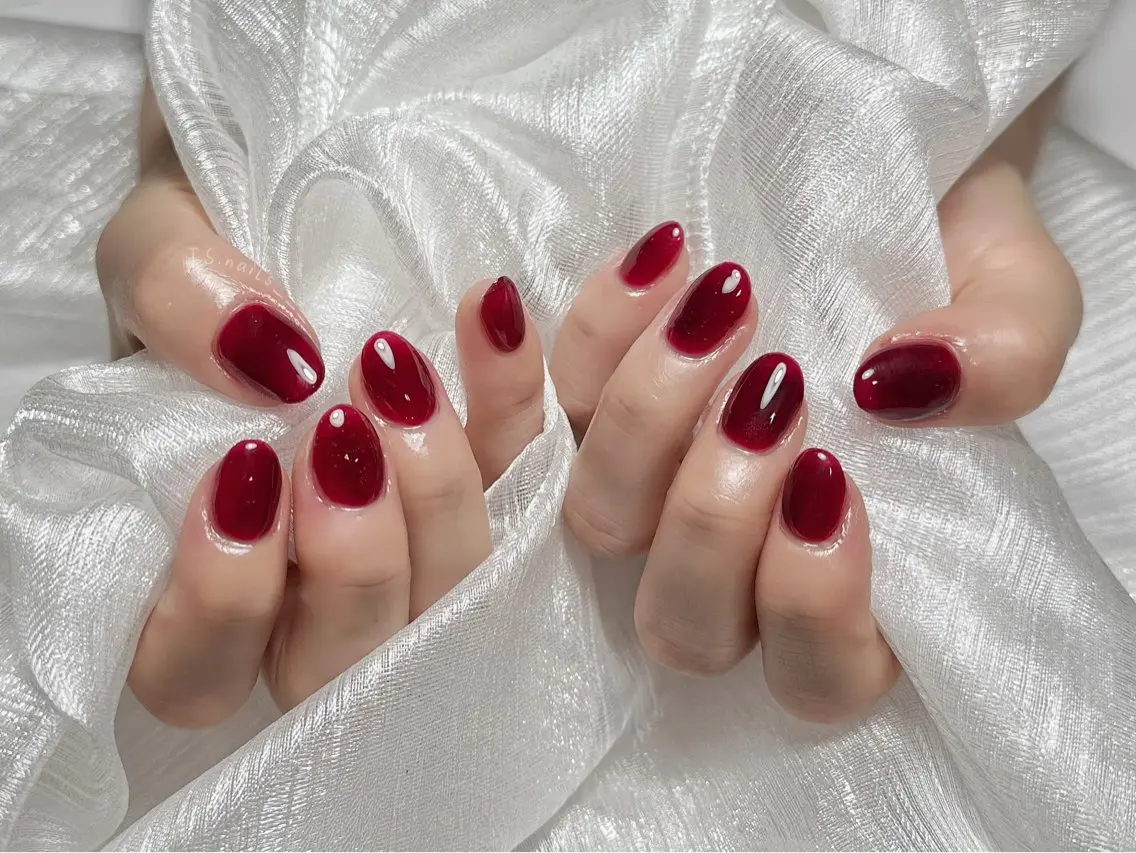ネイル キラキラネイル マグネットネイル 持ち込み シンプルネイル ハンドネイル ハンドケア TS. nails___のネイルデザイン