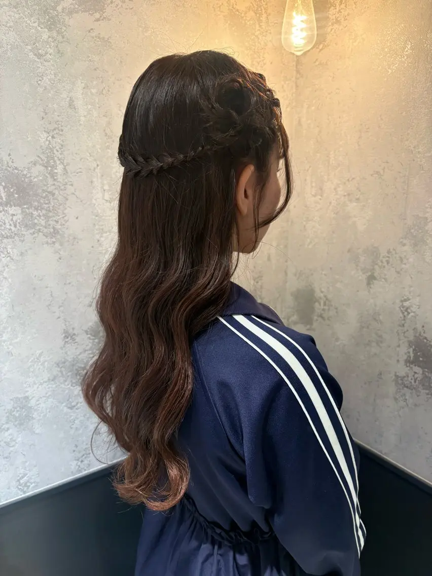 セミロング お団子ヘア ヘアセット ブリーチなしダブル/ 韓国/暖色/平塚のヘアスタイル