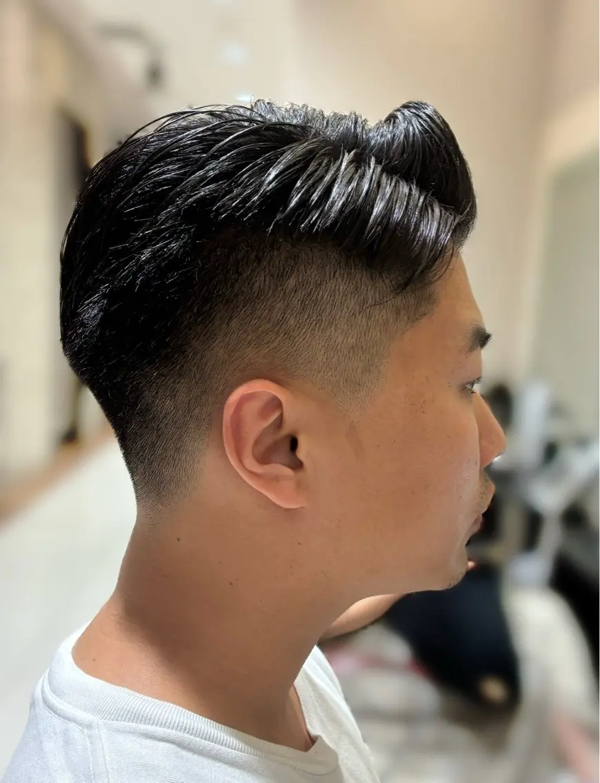 ショート メンズ earth 恵比寿 浦中のヘアスタイル