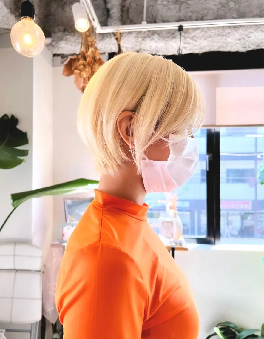 《⭐️minimo限定クーポン⭐️》カット+抜きっぱなしブロンドカラー(ケアブリーチ)の写真