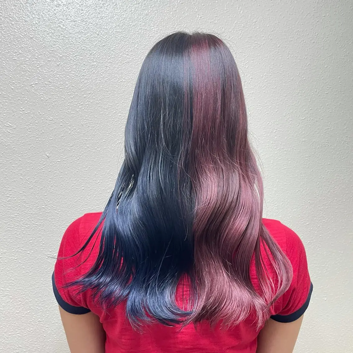 ミディアム カラー パーマ ヘアアレンジ メンズ キッズ ネイル マツエク・マツパ メンズバレイヤージュ メンズブリーチ メンズハイライト メンズインナーカラー メンズ韓国風 切りっぱなしヘアボブ ミディアムヘアRYOのヘアスタイル