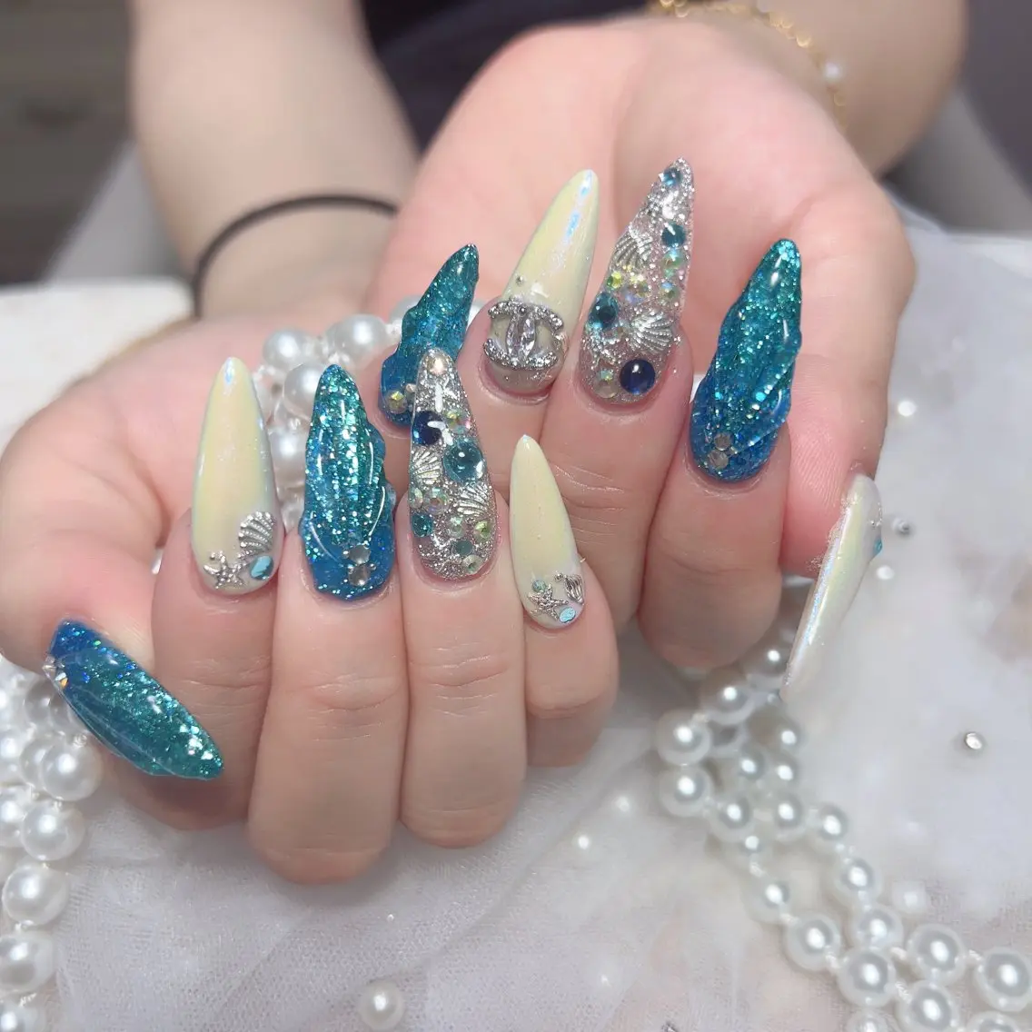 ネイル Maggie Nail🦩のネイルデザイン