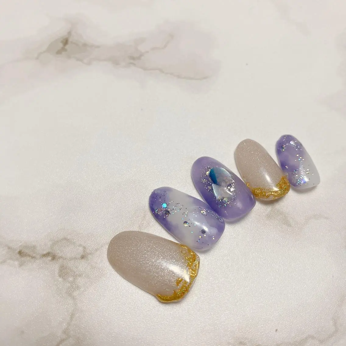 ネイル Mea Luna .のネイルデザイン