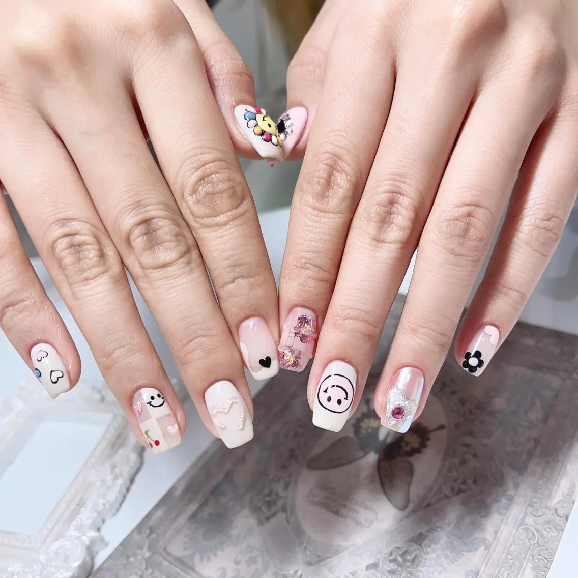 ネイル FLY Nail Salonのネイルデザイン