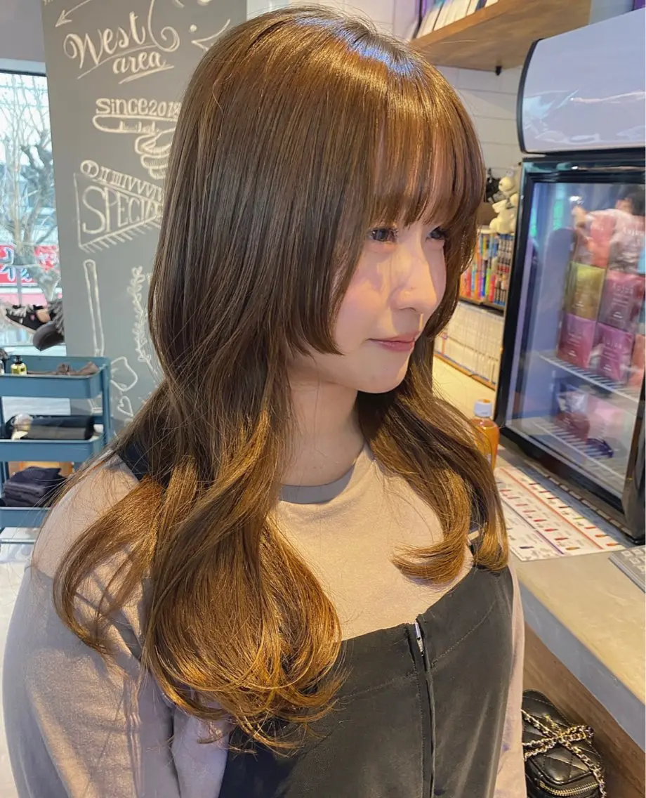 ★当日限定クーポン★カット+艶カラー+シルクトリートメント　巻き仕上げ付き🫰🏻の写真