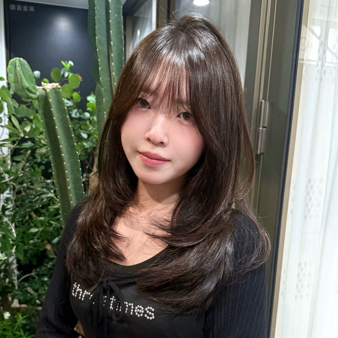 セミロング カラー カット ヘアカラー トリートメント 韓国ヘア 🇰🇷 natsukiのヘアスタイル