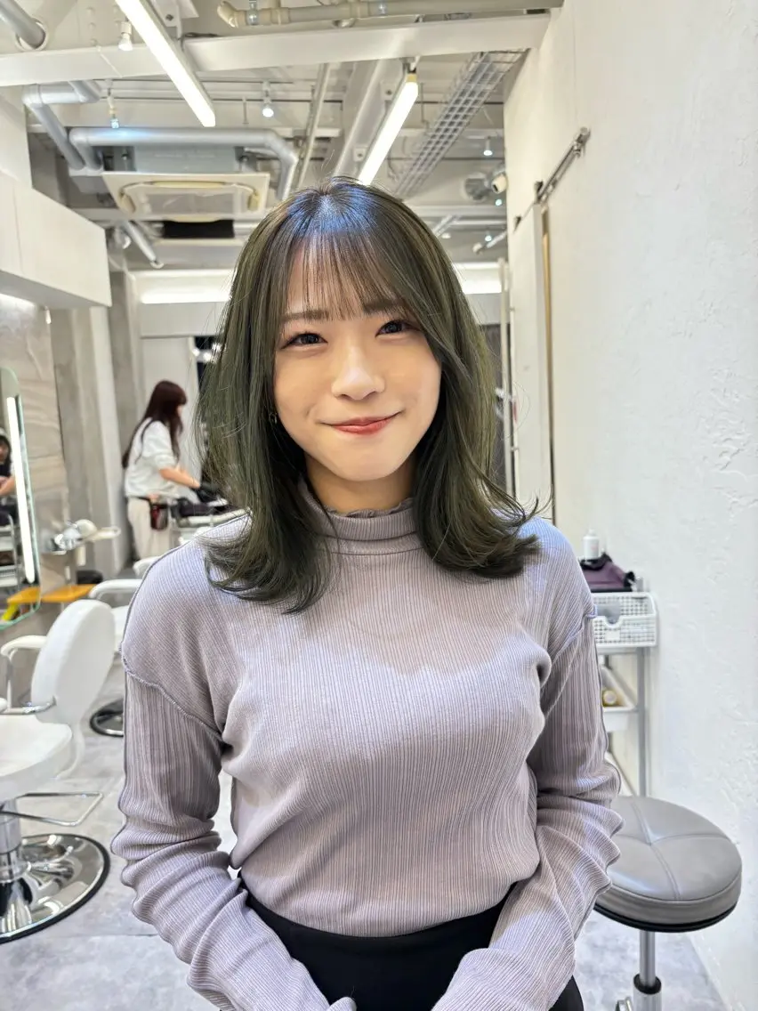 ミディアム カラー カット ヘアカラー トリートメント 怪我のため6月末 復帰予定田中瑞希🍃のヘアスタイル