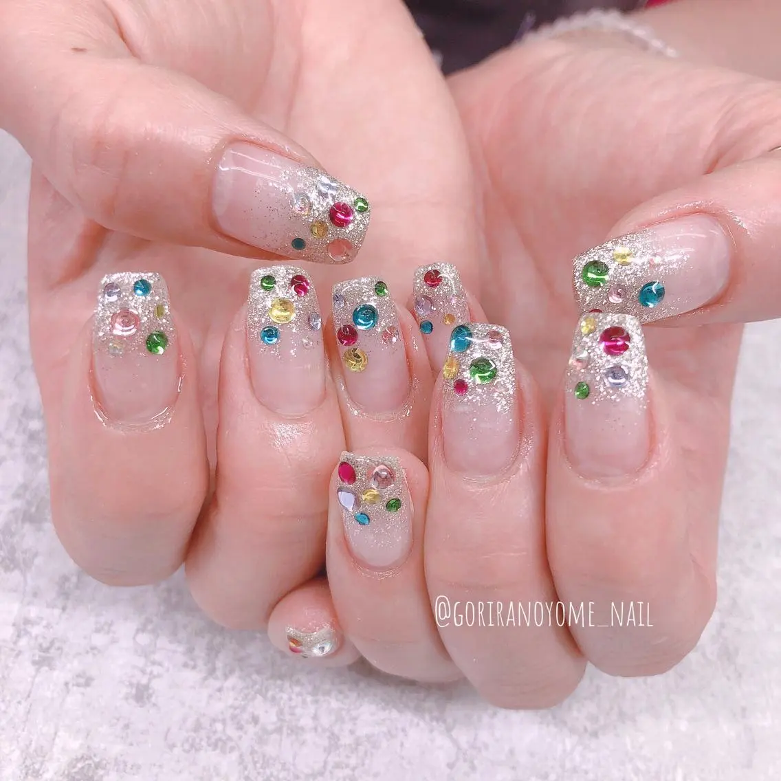 ネイル ハンドネイル フットネイル ナナイチゼロ I.Naoのネイルデザイン