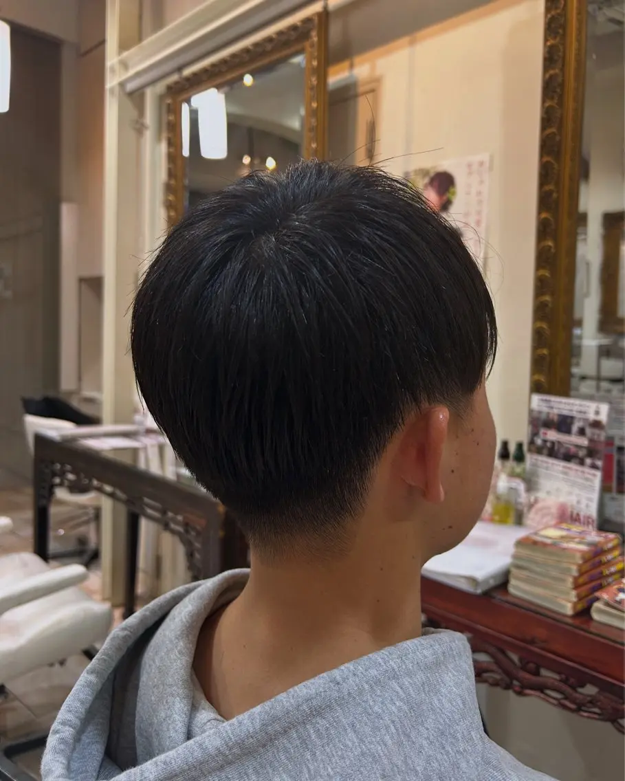 メンズ タテイシ アサノのヘアスタイル