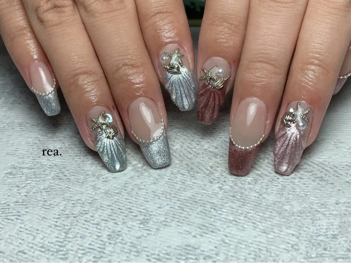 ネイル ハンドネイル フットネイル rea .のネイルデザイン