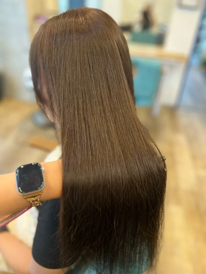 ロング カラー ブリーチ ダブルカラー ブリーチなしカラー カット ヘアカラー トリートメント Liere Muuのヘアスタイル